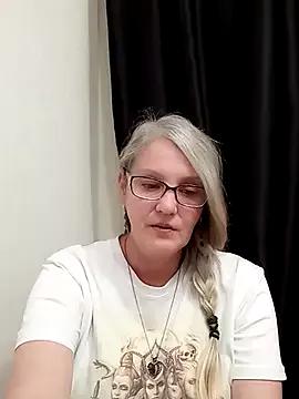 irinamaux from StripChat