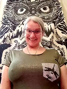 irinamaux from StripChat