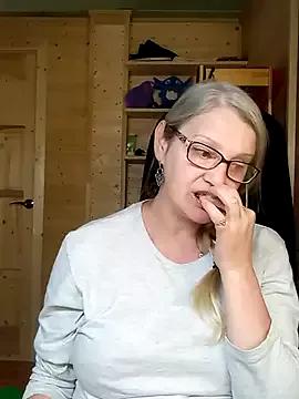 irinamaux from StripChat is Freechat