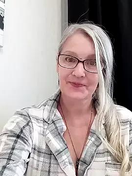 irinamaux from StripChat