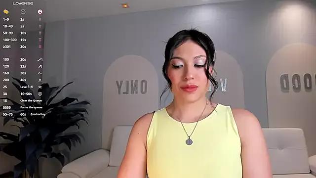 IrinaPortman from StripChat
