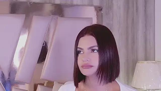 IrinaVelvet from StripChat is Freechat