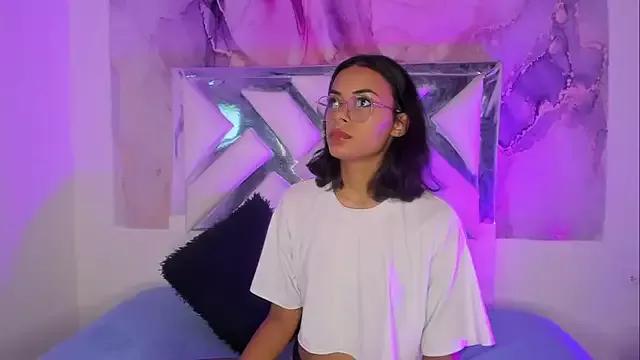 iris_gray_ from StripChat