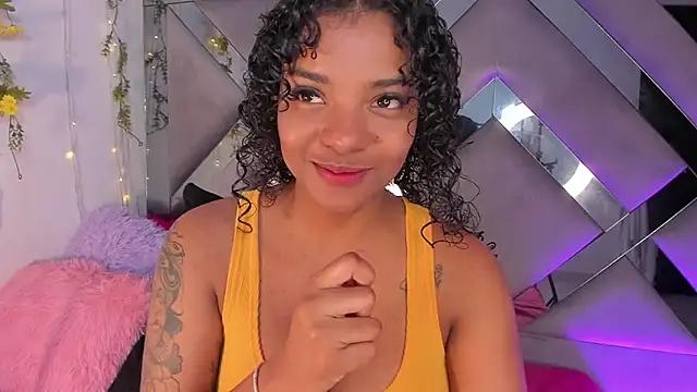 Iris_hott1 from StripChat