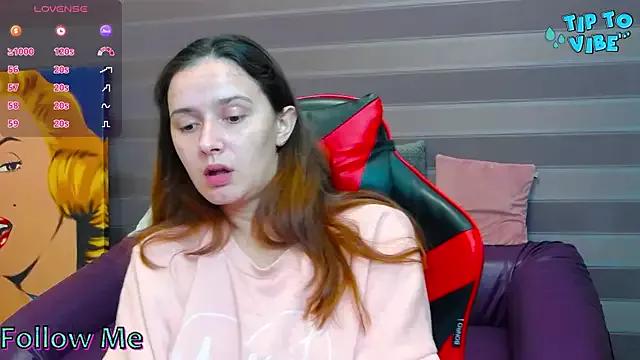 iris_nikhols from StripChat
