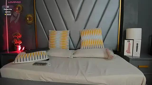 iris_scott from StripChat is Freechat