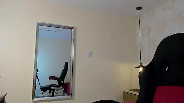 IRISCLARK1 from StripChat