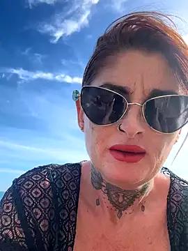 IrishmilfAnna from StripChat is Freechat
