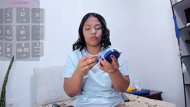 iriss_25 from StripChat