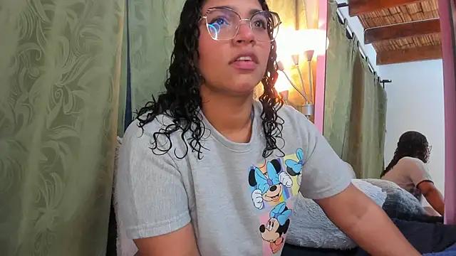 iriss_25 from StripChat