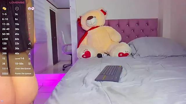 isaa_19 from StripChat