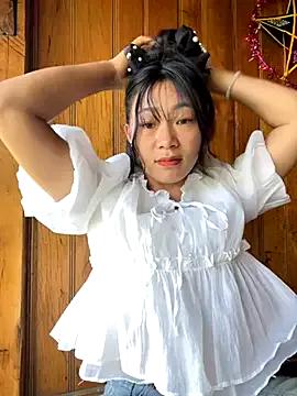 isaaa5 from StripChat