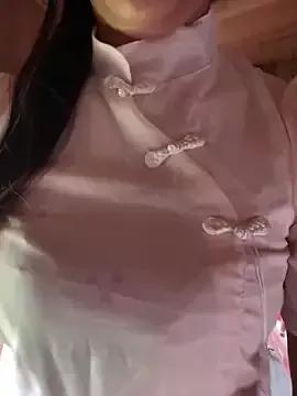 isaaa5 from StripChat