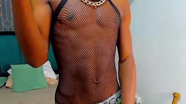 isaak_montana from StripChat