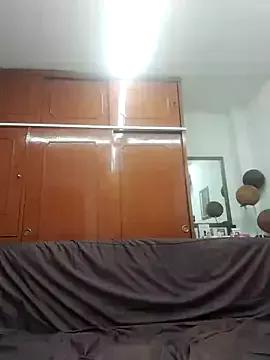 Isaandysex2428 from StripChat