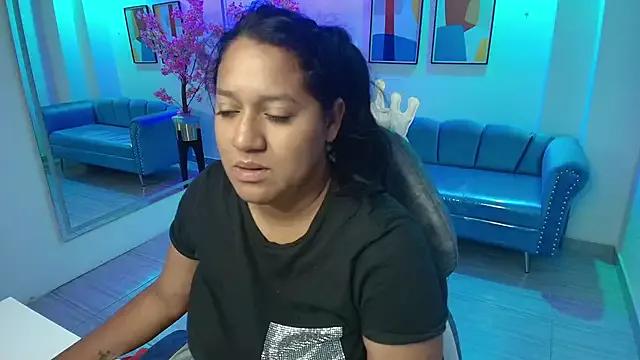 isabella_gomexx from StripChat is Freechat