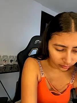 Isabella_Montoya from StripChat is Freechat
