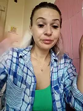 iSelena from StripChat is Freechat