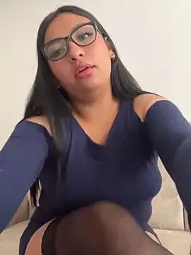 Issa_Santana from StripChat