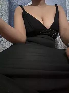 its_moonikaa from StripChat is Freechat