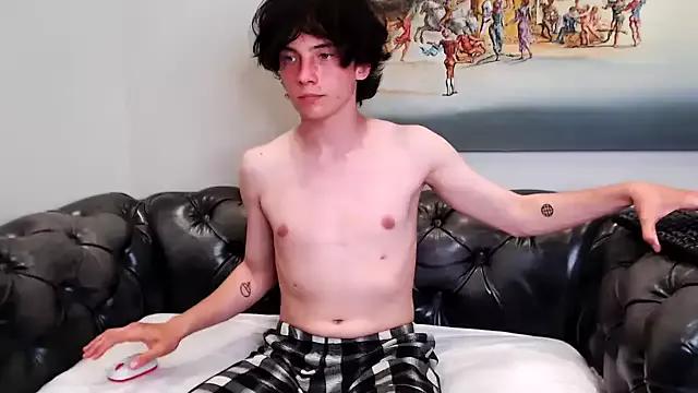iwillfall from StripChat
