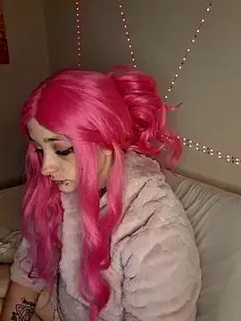 IzanamiNova webcams show profile image 