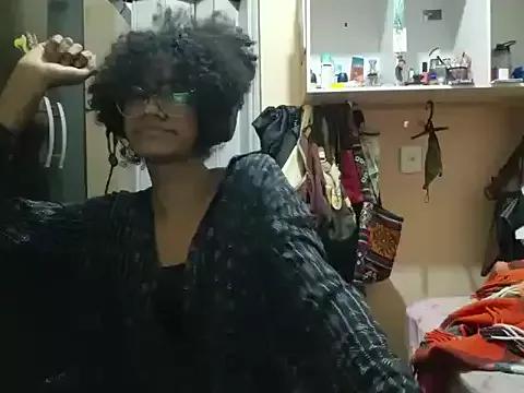 IziIzit86610 webcams show profile image 