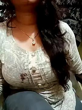 Jaanu_Jaanvi from StripChat