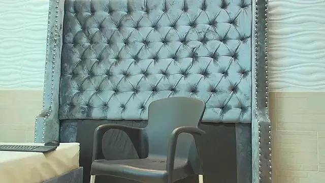 JACKRAVENN from StripChat is Freechat