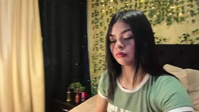 Jade_Nmm webcams show profile image 