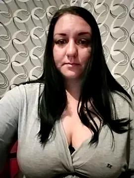 JadeFoxy from StripChat is Freechat