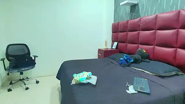 JadeGoldenn_ webcams show profile image 