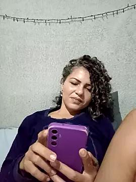 JadeYuri from StripChat is Freechat