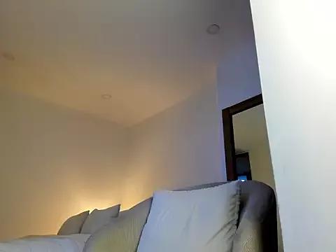 Jalejoc1 webcams show profile image 