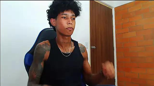 James_rufin from StripChat is Freechat