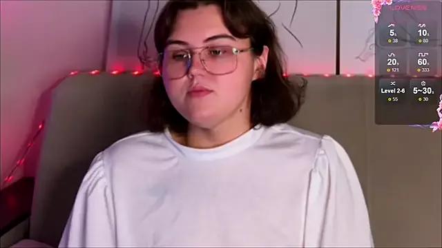 Jane_Curvyy from StripChat is Freechat