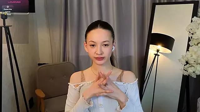 Janet_Jee from StripChat is Freechat