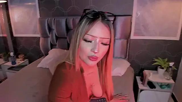 janetteJones_ from StripChat is Freechat