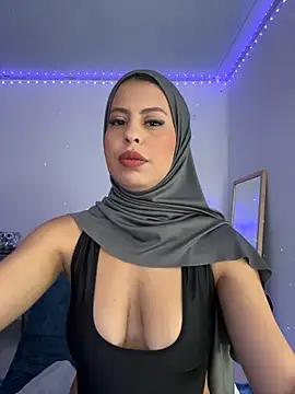 JannaNader12 from StripChat