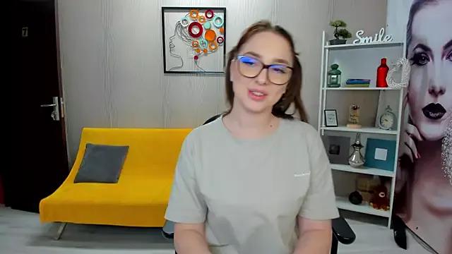 JaquelinLaurent from StripChat is Freechat