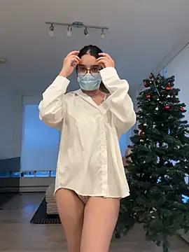 Looking for the most sensual and most tailor-made adult freechat sex cam experience? Look no further than our humiliation page. With so many to select from, you can create the best possible show for your wishes.