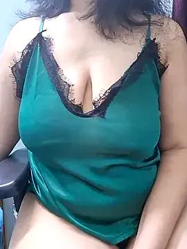 Jassi_Does from StripChat