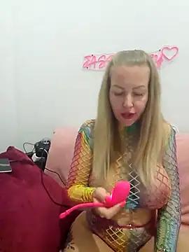 Jassy_Foxy from StripChat