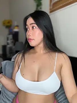 JazzieXo from StripChat