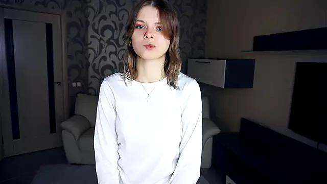JeanieHelget from StripChat is Freechat