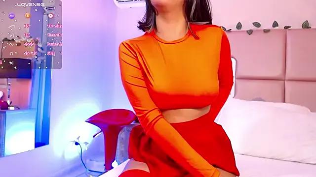 JelenaFow from StripChat