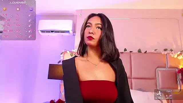 JelenaFow from StripChat