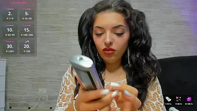 Jelly_Bee from StripChat