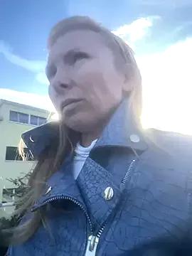 JeniJansi webcams show profile image 