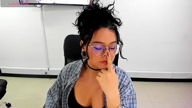 jenn_cg from StripChat